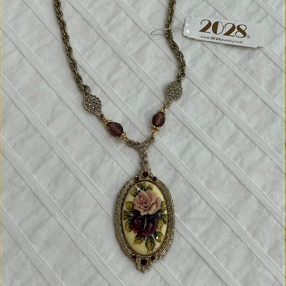Downton Abbey themed necklace